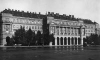 Fldmvelsgyi Minisztrium, Budapest